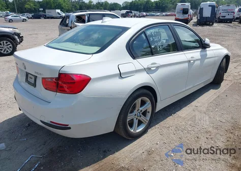 2015 BMW 328I xDrive из США, поврежденный, VIN WBA3B5G56FNS15848